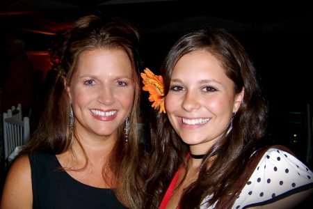 Leighan & Mom in Rio