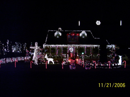 My House at Christmas 2007!