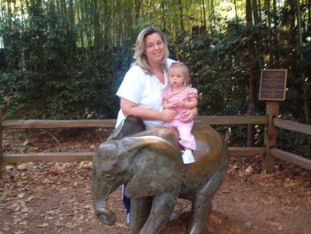 Me & Zoe at Riverbanks Zoo, Columbia, SC 2005