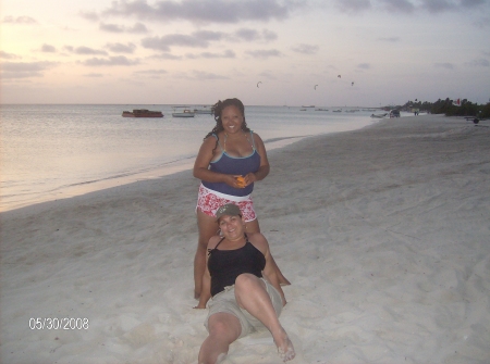 MY COUSIN AND I IN ARUBA