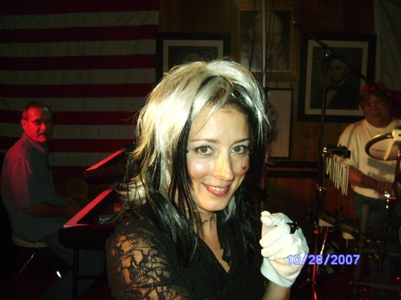 Jen this Halloween ('07) singing with Southern Knights at the Pulaski Club