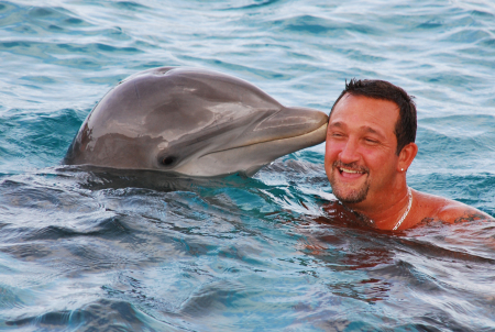 Dolphin Kissing Mark