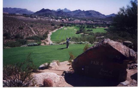 Lee golfing in Arizona