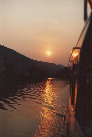 sunset on the mosel.frd