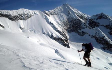 FORBIDDEN PEAK  NW RIDGE N FACE