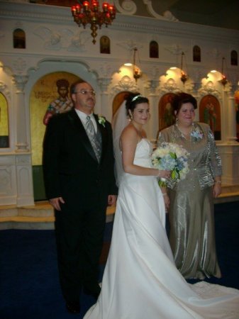 the bride and her parents