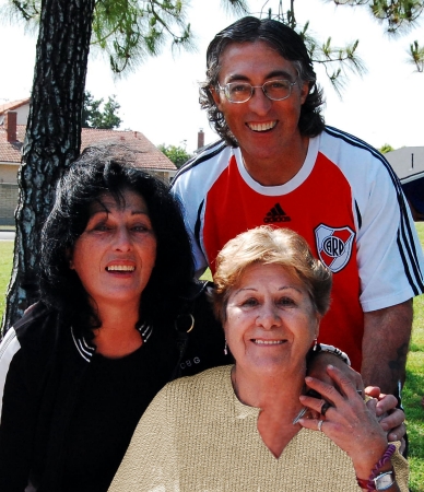 Elena, Alberto y Graciela