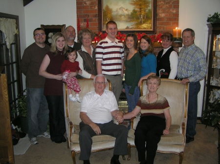 Family 2008 Christmas at Grandma and Grandpa's