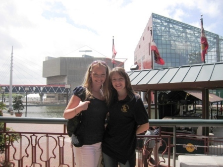 Bradleigh & I: 5-10-07: Inner Harbor Field Trip