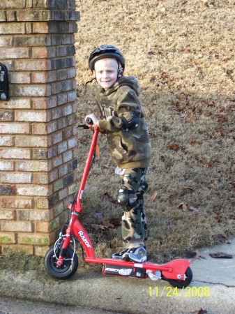 Austin w/electric Scooter