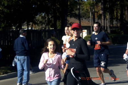 Mary finishing Thanksgiving Marathon 08'