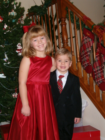 Ellie (7) and Joey (4) Christmas 2006