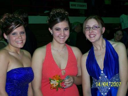 Nicole and her friends Paige and Karen at Prom 2007