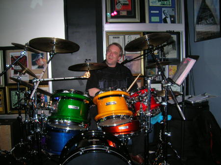 Larry Dragland with The Hi Fi Hippies 2006