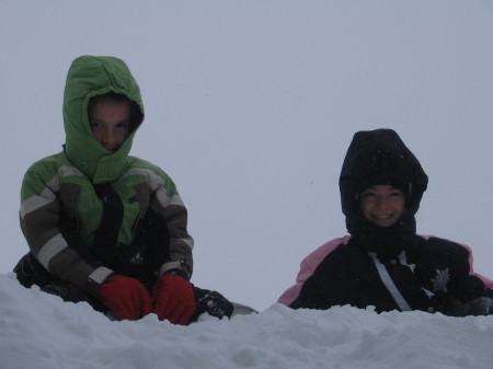 Kidlets in the snow!