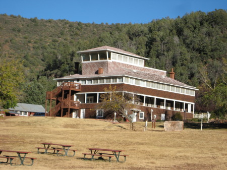 The Lodge at The Tonto Natural Bridge