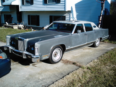 Classic '78 Lincoln Town Car