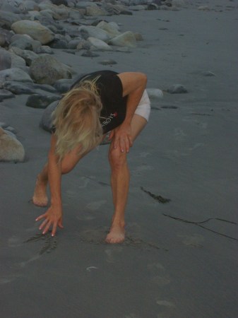 writing love letters in the sand