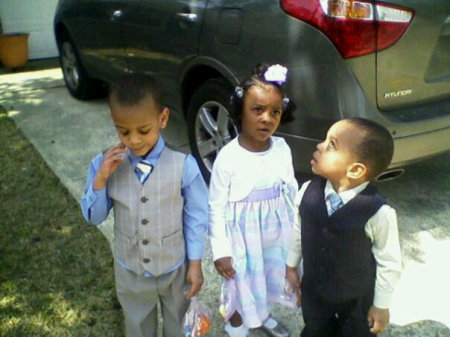  GRAND KIDS ON EASTER