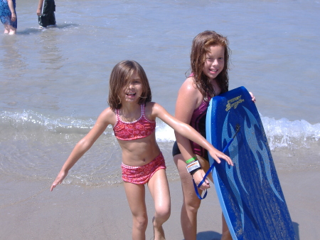 Mackenzie & Marissa at Laguna Beach 6-22-07