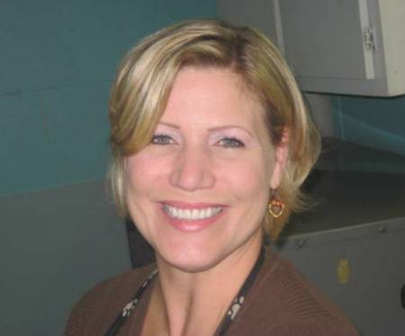 Julie Halsted's Classmates® Profile Photo