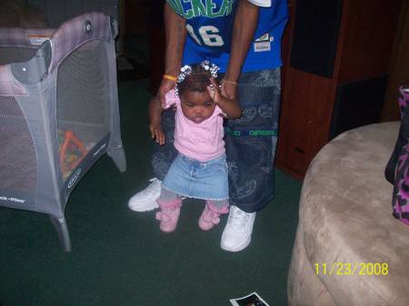 zy'aire being lazy with her father