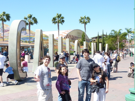 The Kids at Disneyland 2010