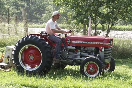 mowing the lawn 2005