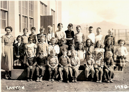 Renfrew Miss Owen's class 1951