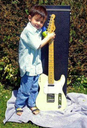 Ralf with '92 G&L ASAT Classic