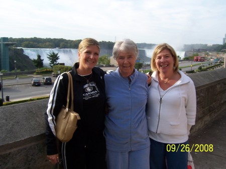 me, mom and Donna