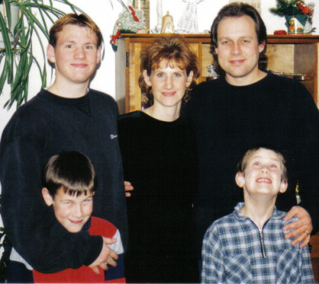 Family Picture (1996)