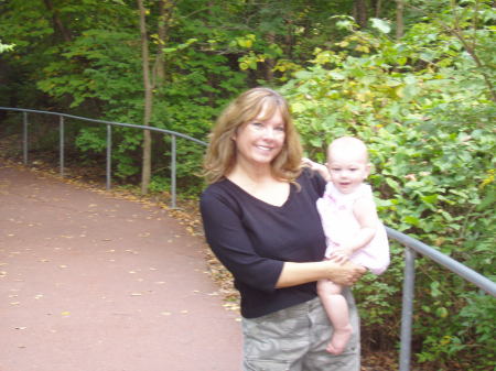 Elsie's first visit to the Zoo