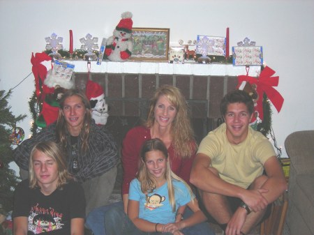 Christmas 2006.... Me and my kids