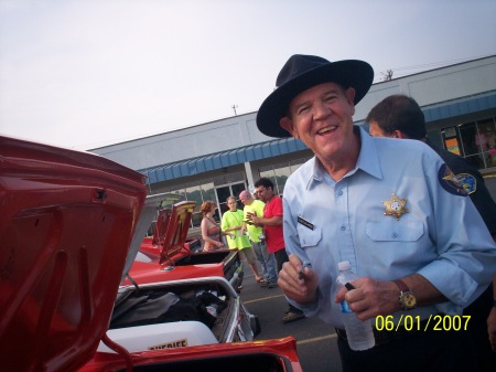 "Cletus" signing car