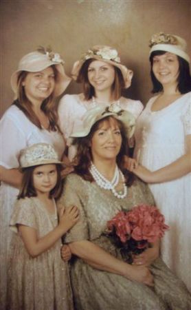 Me and my 4 beautiful daughters: June 2005