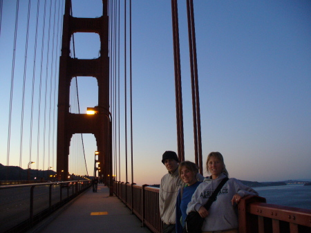 Hannah and Heidi 2007 trip to San Francisco