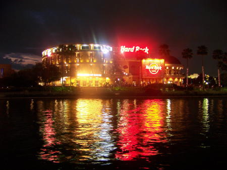 HARD ROCK CAFE, NIGHT LIFE