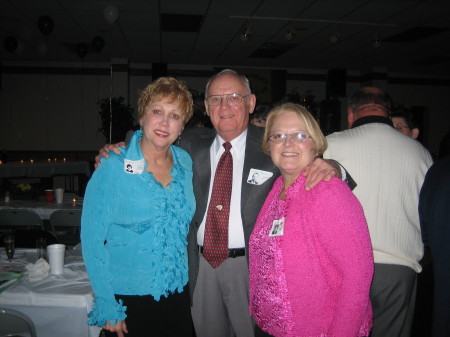 Barbara, Karen & Mr. Yarbrough