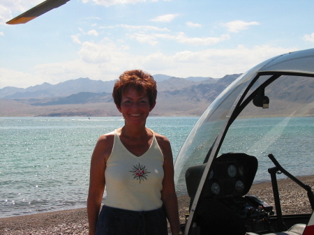 Flying high over Lake Mead 2003