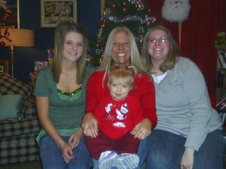 Xmas 2006 (all my girls)