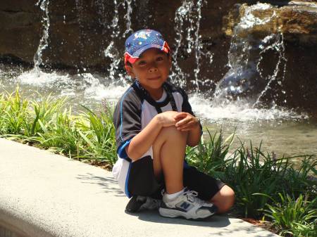 Cristian in Downtown Disney - May 2008