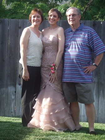 Backyard before Laurens Senior Prom