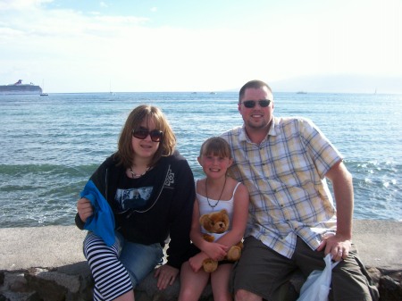 Morgan, Abbie, and Willie (my husband) in Maui