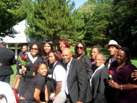 ME AND MY SISTERS FAMILY OCT 2006