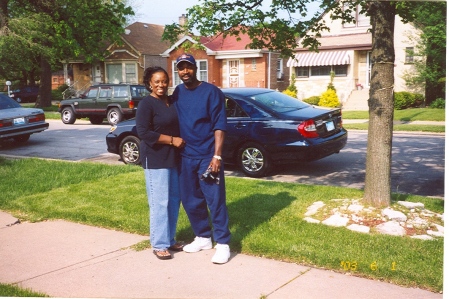 Pauline & husband Carlton Drake in Chicago - 2003