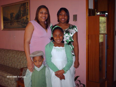 Easter at moms house "07" Nia14, Najja8, and Jay4