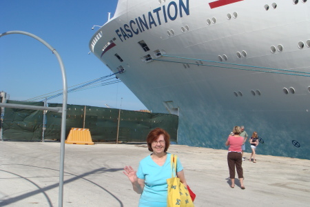 Debarking in Freeport (Bahamas)