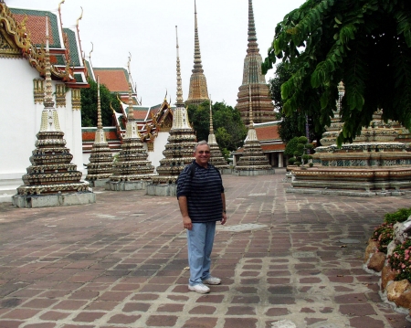 Visiting Wat Po Bhuddist Temple complex in Bangkok, Thailand