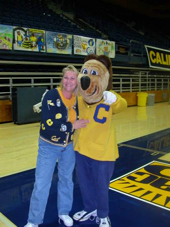 Me and Cal mascot, Oskie,  at homecoming